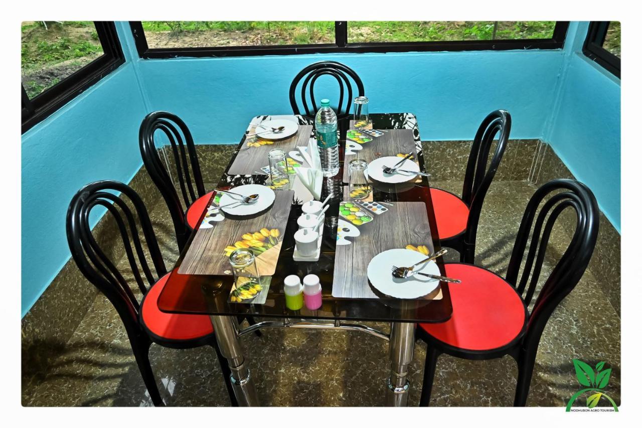 Modhubon Agro Tourism Hotel Bolpur Eksteriør billede