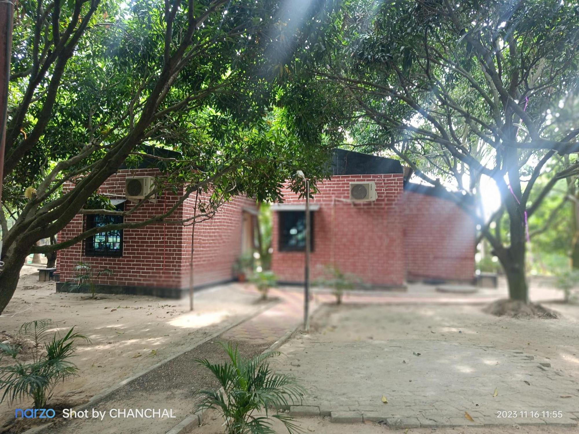 Modhubon Agro Tourism Hotel Bolpur Eksteriør billede