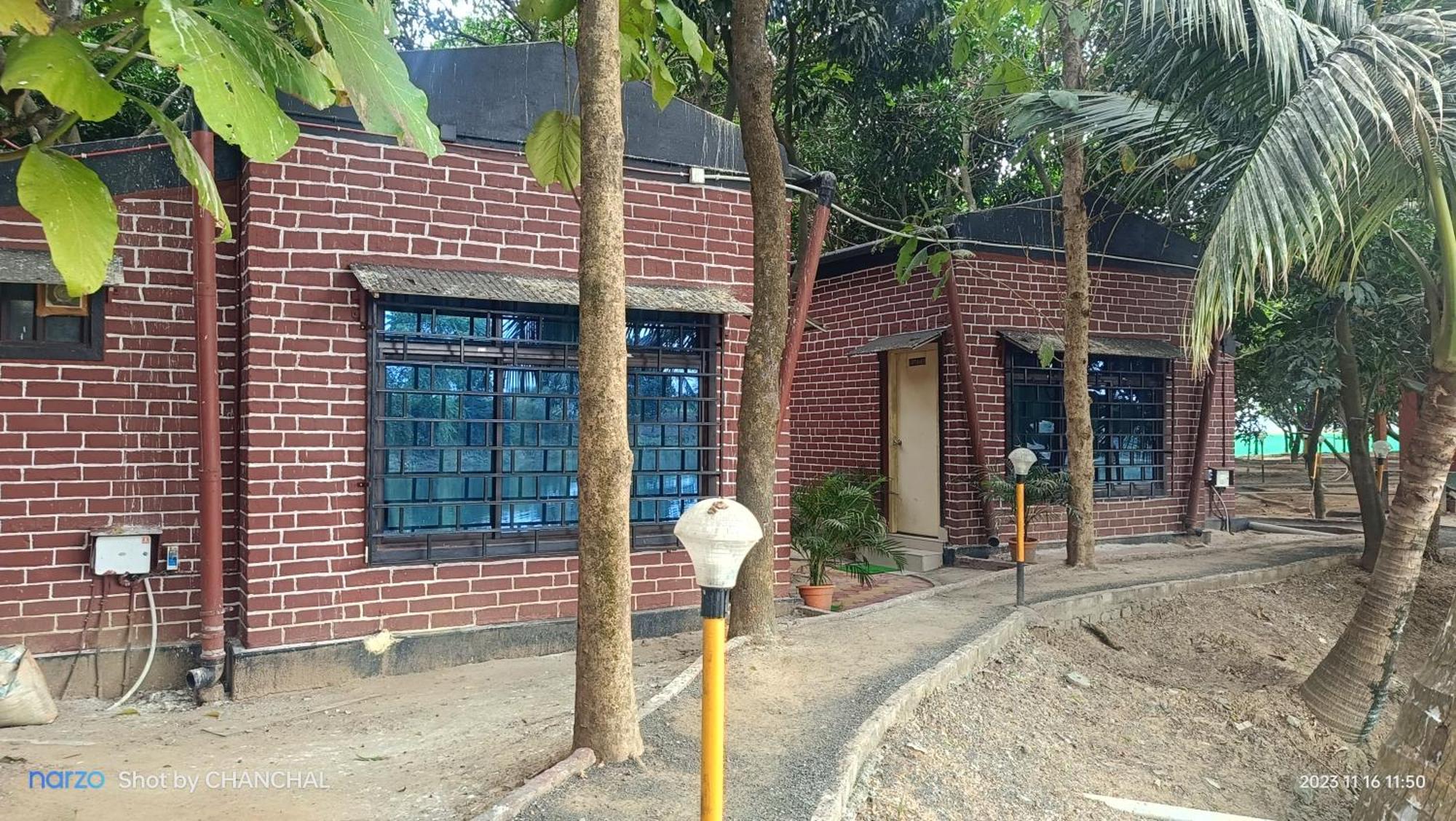 Modhubon Agro Tourism Hotel Bolpur Eksteriør billede